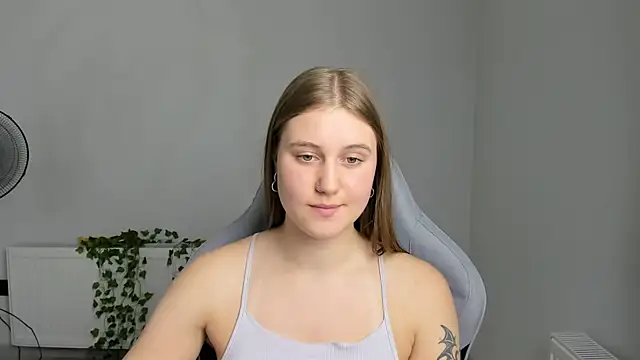 ViolaSecret's Live XXX Chat
