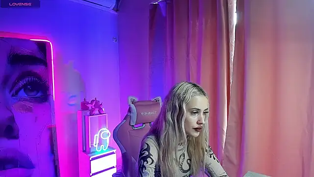 LaslyAngel's Live XXX Chat