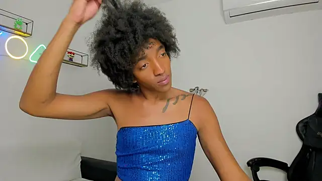 Chat +18 de eileen_tanihara ao vivo