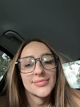 leonmessi3 라이브 XXX 채팅