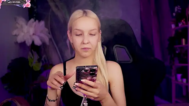 Chat XXX ao vivo de MaoqiBeverly