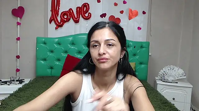 Онлайн чат XXX EvaClarkk