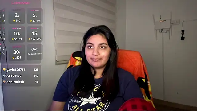 Chat +18 de cloe_small ao vivo