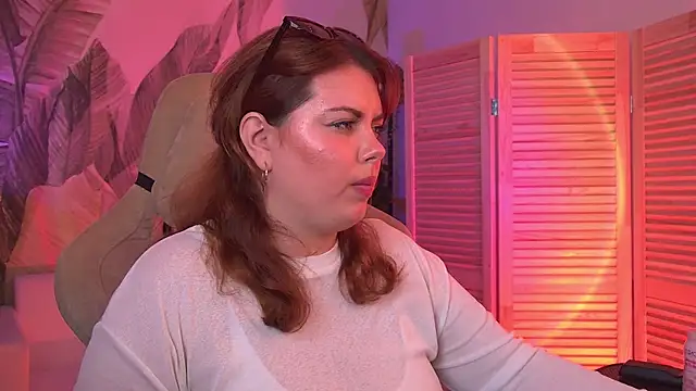 XXX chat uživo modela KeytSilvas