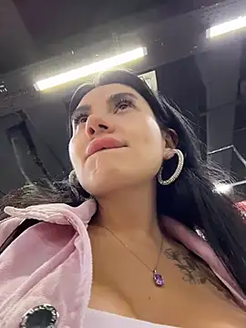 دردشة Wet__Bunny الجنسية المباشرة