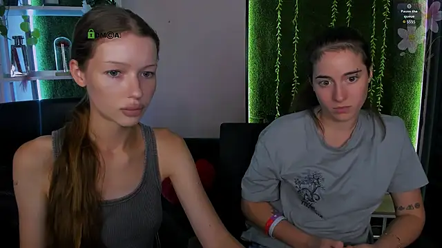 XXX chat uživo modela khloebeauty
