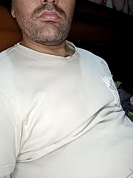 Živý XXX chat _naughtyboyX_