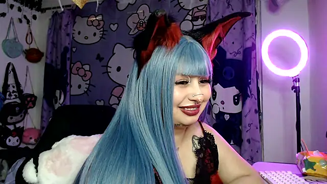 lussyevans24's Live XXX Chat
