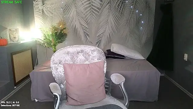 Chat XXX en directo de Dr_Mireille