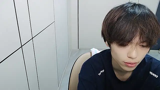 T2028T Live XXX Chat