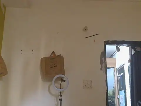 Stubborndesiboy XXX чат на живо