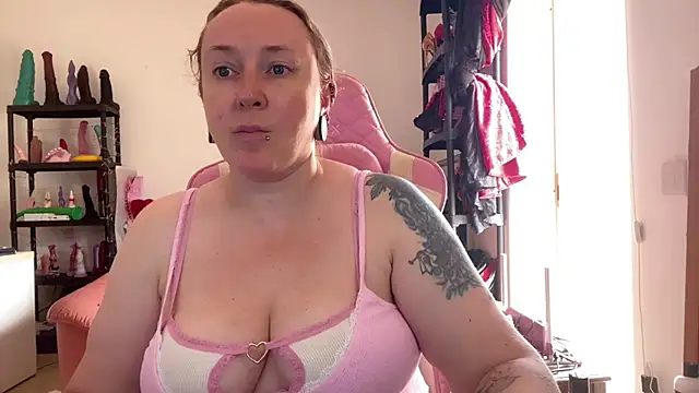 Živá chatovací místnost kisicaxx