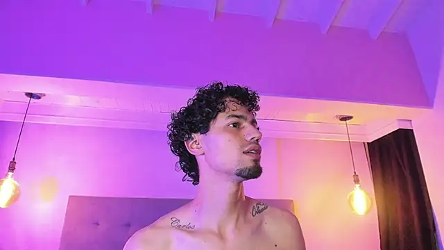 Онлайн чат XXX MichaelEvanss_