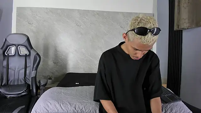 Živý XXX chat Camilo_Contreras