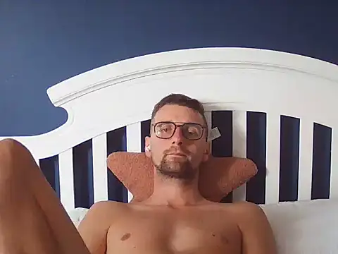Tigerek_i_m Chat XXX live