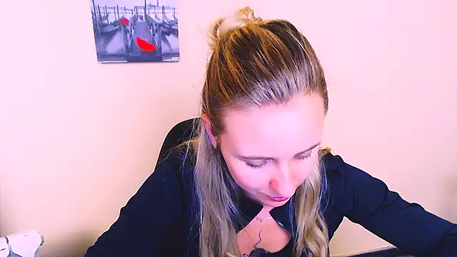 Chat +18 de _Nicole_new ao vivo