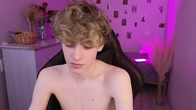 Chatroom XXX en direct de kevingarsiaa