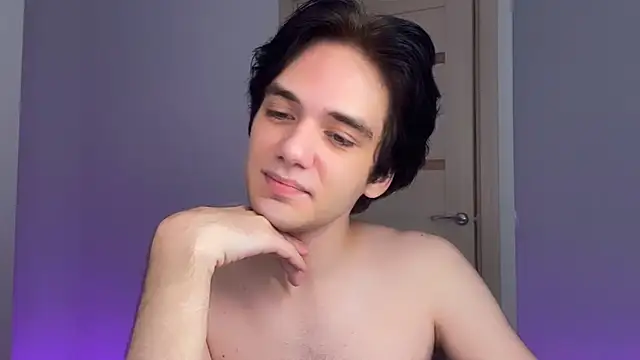 Chatroom XXX en direct de Zombde