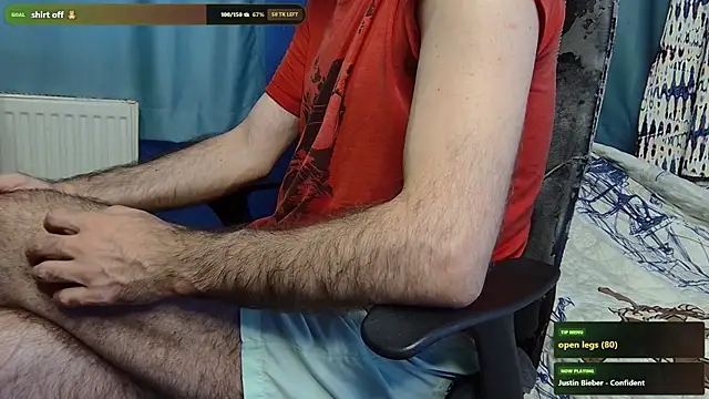 XXX chat uživo modela hairybearcb