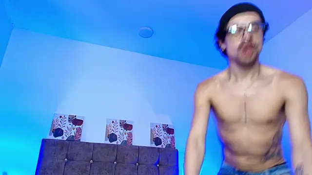 Ethan_Briggs_ XXX чат на живо