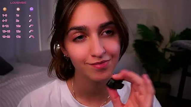 Živý XXX chat ClarineCasebolt