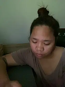 แชท XXX สดของ -CLARAMommy-