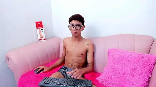 Czat XXX na żywo – Joseph18_