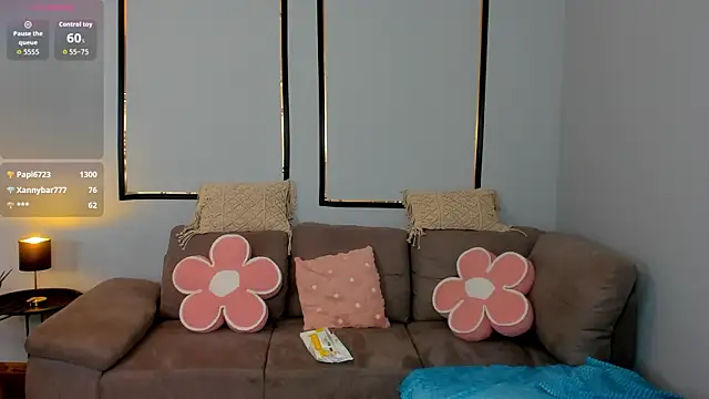BarbieDoll13 Live XXX-chat