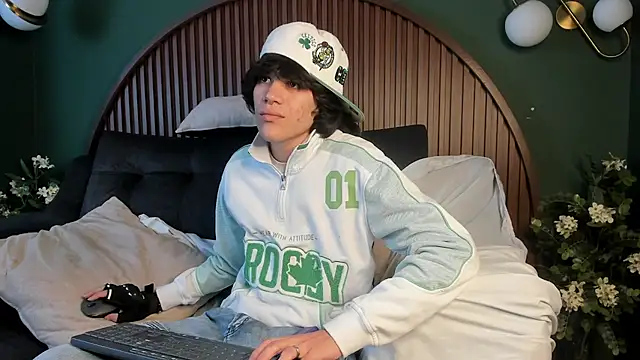 Diamond_twink – Naživo XXX chat