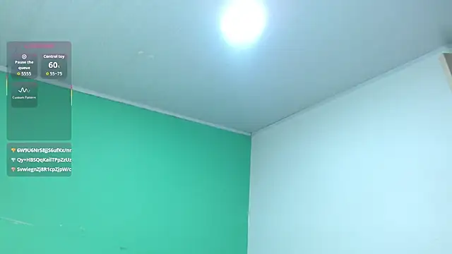 XXX chat uživo modela avaleri_cherry