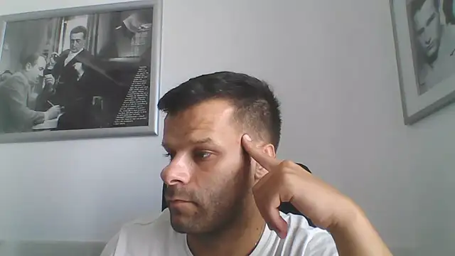 FROCETTO93 Chat XXX in diretta