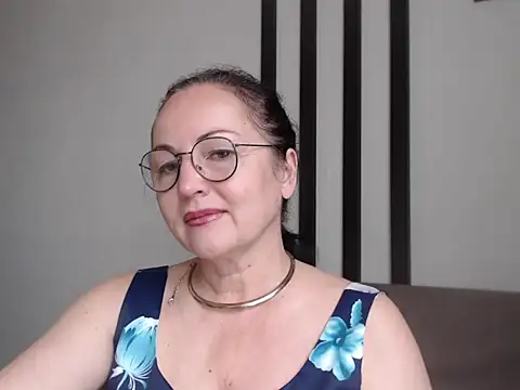 XXX chat uživo modela Alma44
