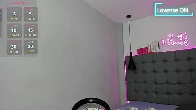 scarletcherry18 Chat XXX in diretta