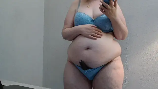 XXX chat uživo modela desiree1981