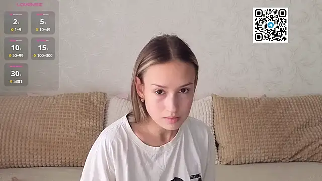 ChloeTeles_: онлайн-секс-чат