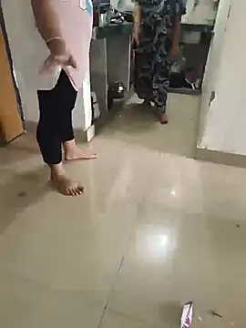 Lily-Darlling webcam show