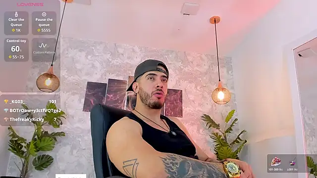 Nate_franco Show in webcam