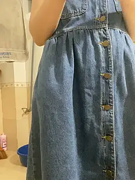 Hatasimi Chat XXX live
