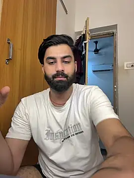 Royalboy_03 Chat XXX in diretta
