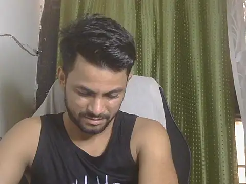 Chat XXX en directo de Stubborndesiboy