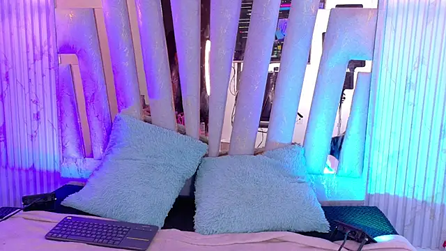 madissonrousecs' Live XXX Chat