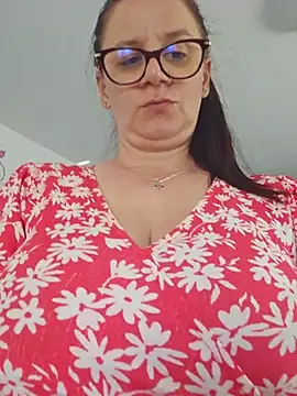 KristenVega Chat XXX in diretta