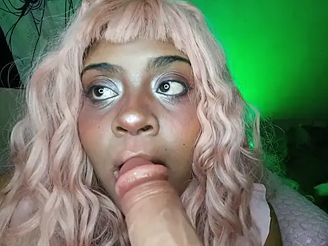 isuzumakill Chat XXX in diretta