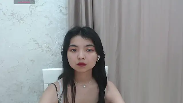 Shy_Kira's Live XXX Chat
