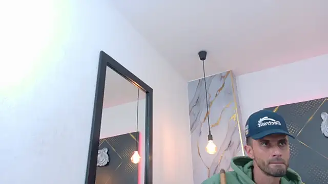 KingOfTemptation Live XXX-chat
