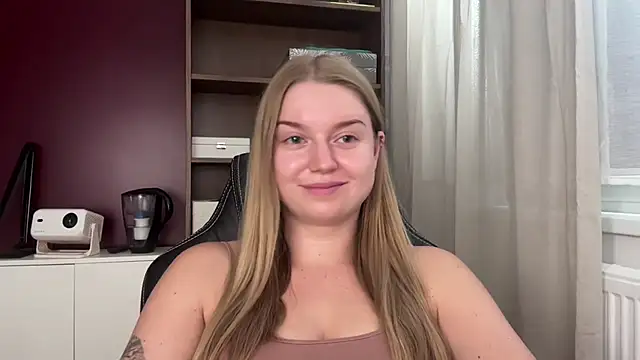 Mysteryerica লাইভ চ্যাট রুম