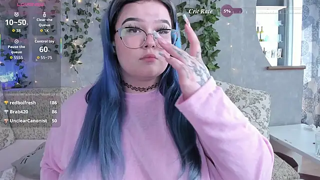 _CandyM1lky_ Chat XXX in diretta