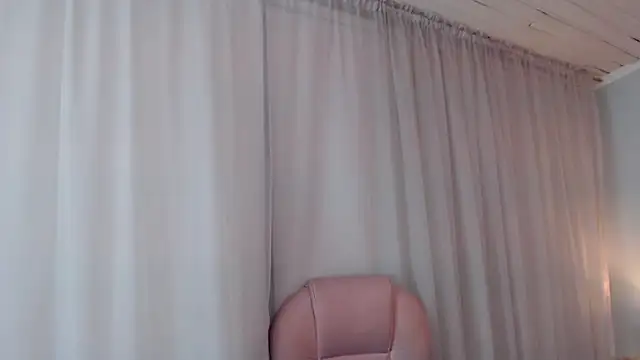 Marilyn_Rosex Chat XXX in diretta