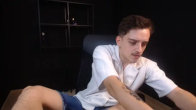 FelixStarkk live XXX chat