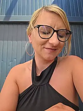KaylinJan Live XXX-chat